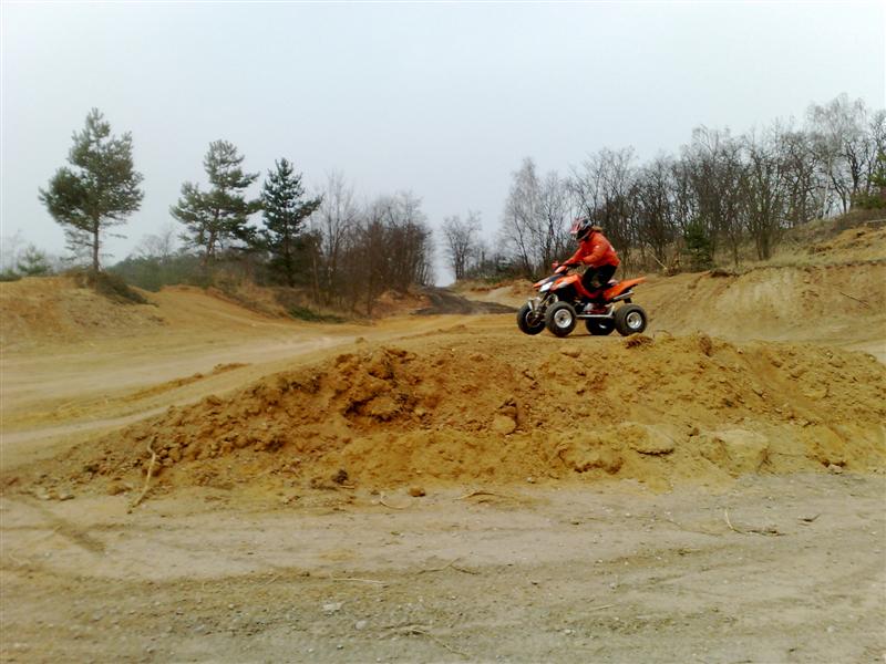 05042009439 (Medium).jpg