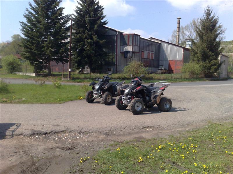 19042009487 (Medium).jpg