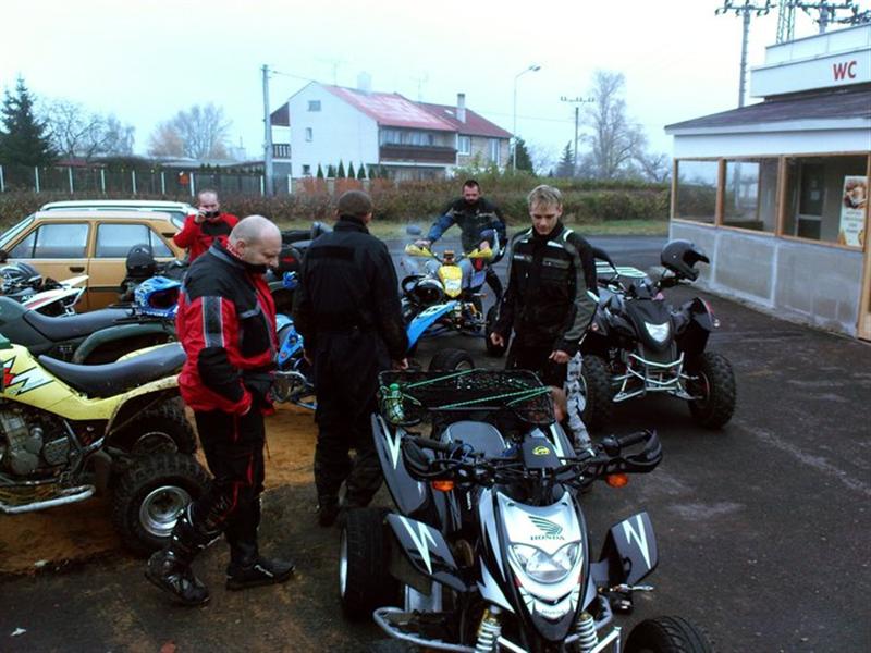 DSC00166 (Medium).jpg