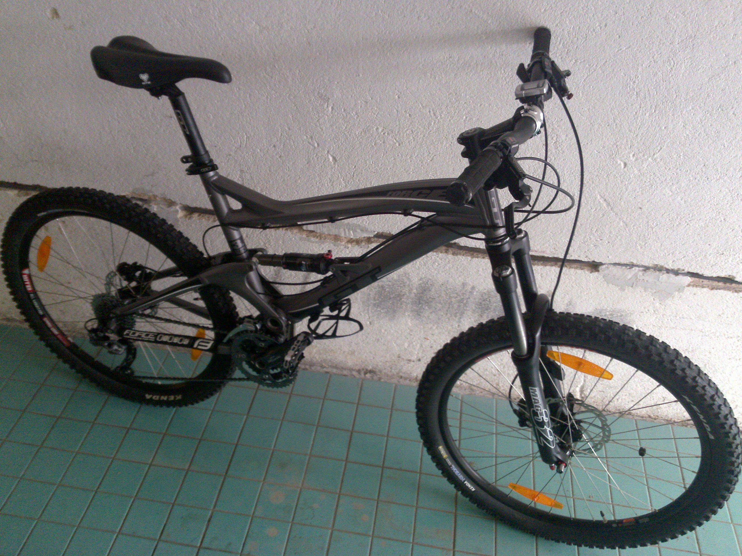 201020121202
